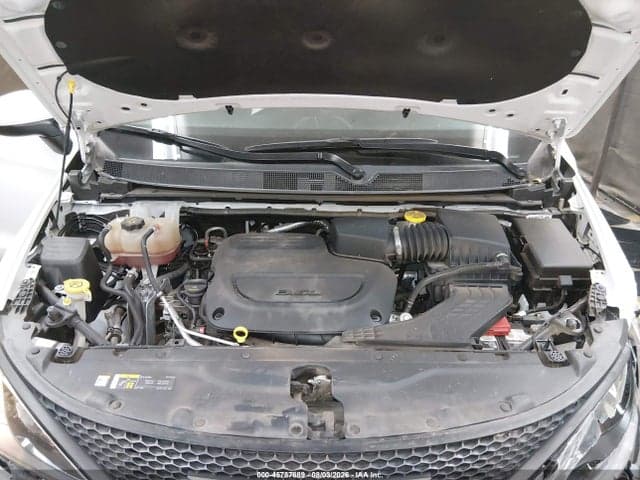 2023 CHRYSLER VOYAGER LX 10