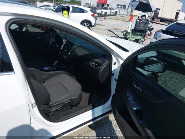 2021 CHEVROLET MALIBU FWD LT 5