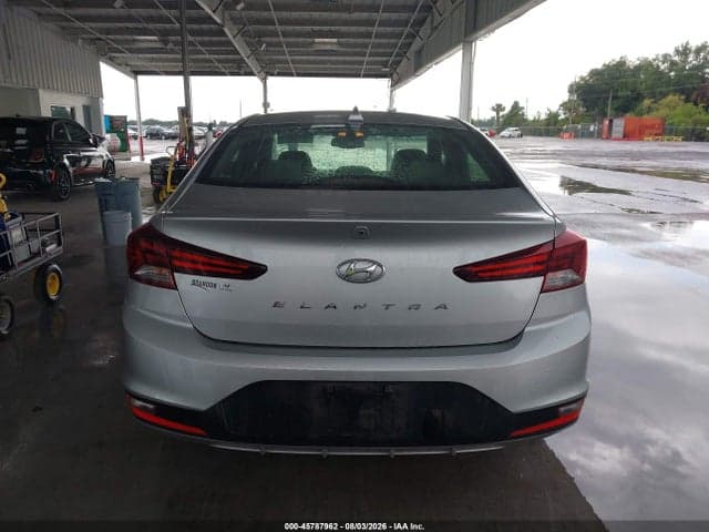 2020 HYUNDAI ELANTRA VALUE EDITION 16
