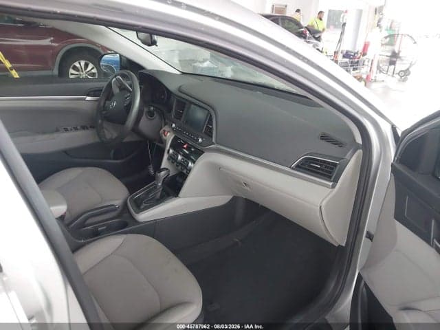2020 HYUNDAI ELANTRA VALUE EDITION 5