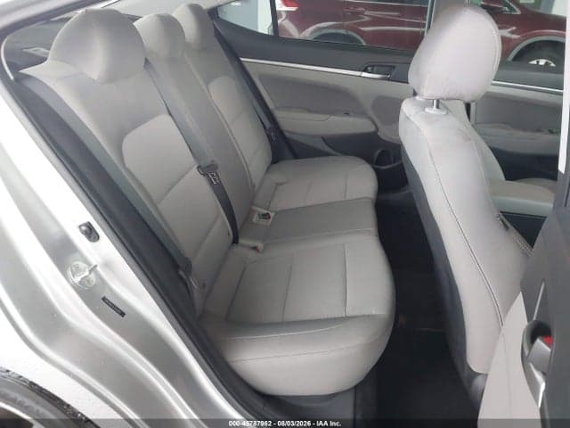 2020 HYUNDAI ELANTRA VALUE EDITION 8