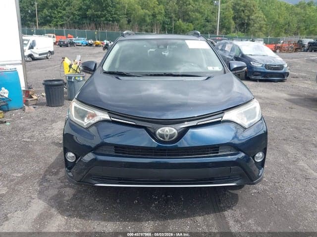 2018 TOYOTA RAV4 XLE 12