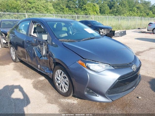 2017 TOYOTA COROLLA LE - 1