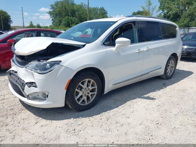 2020 CHRYSLER PACIFICA TOURING L 2