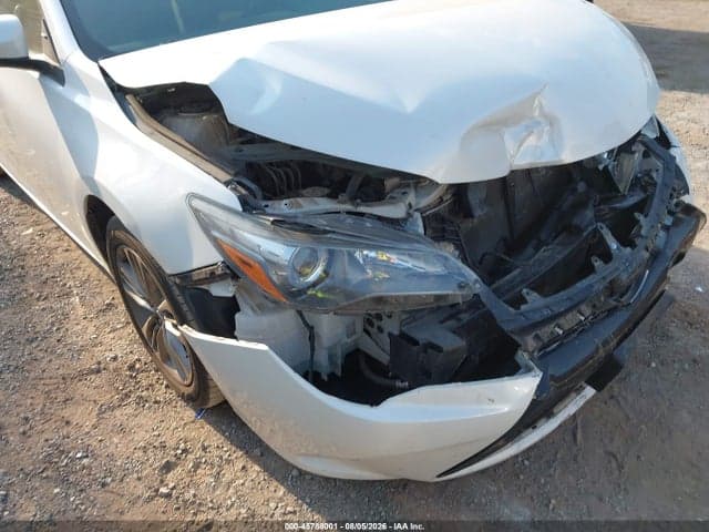 2017 TOYOTA CAMRY SE 6