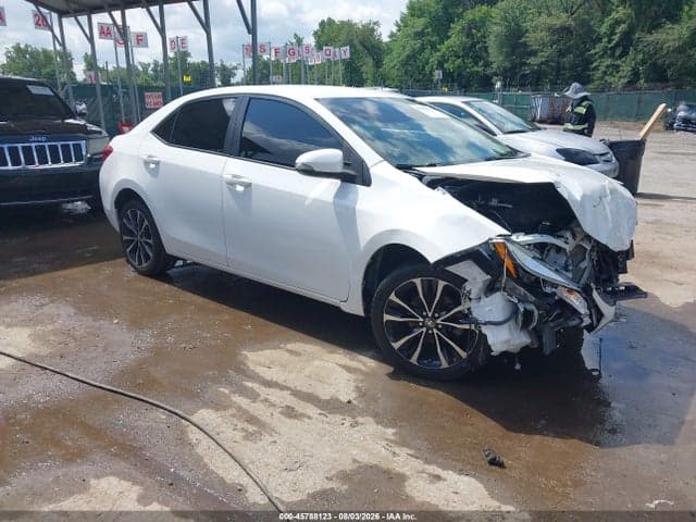 2017 TOYOTA COROLLA SE - 1