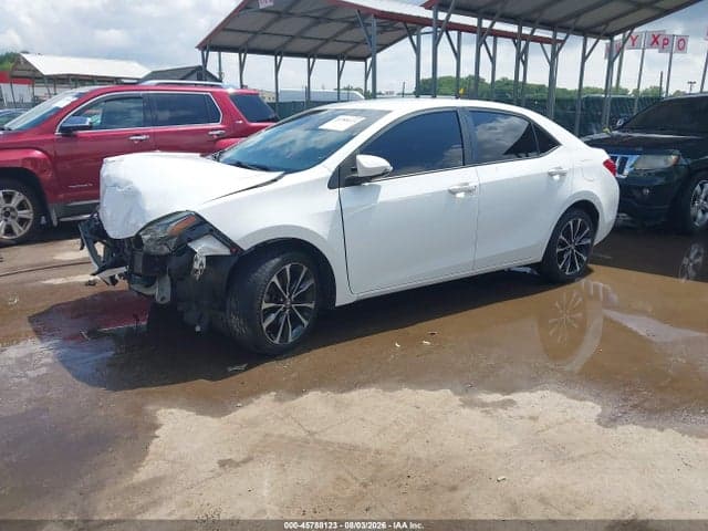 2017 TOYOTA COROLLA SE 2