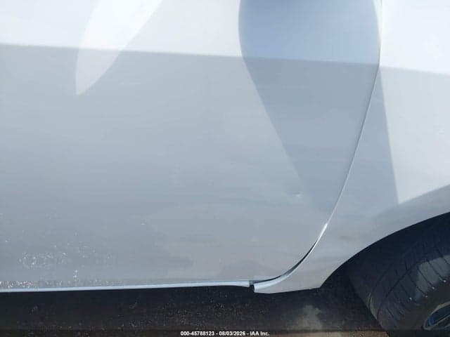 2017 TOYOTA COROLLA SE 18