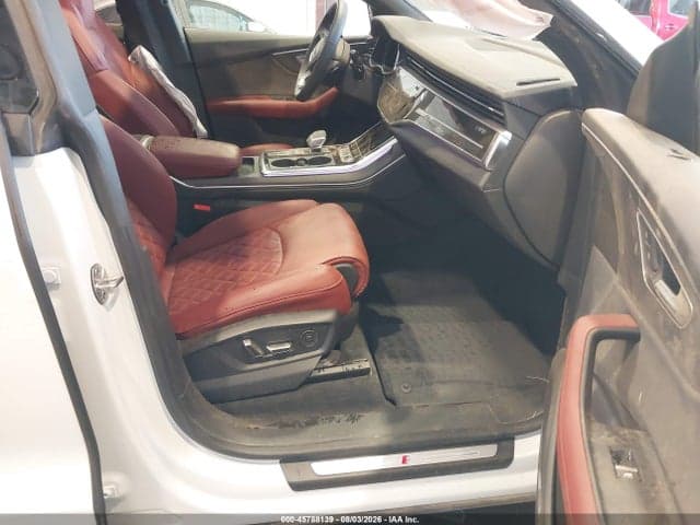 2025 AUDI SQ8 PREMIUM PLUS 4.0 TFSI QUATTRO 5