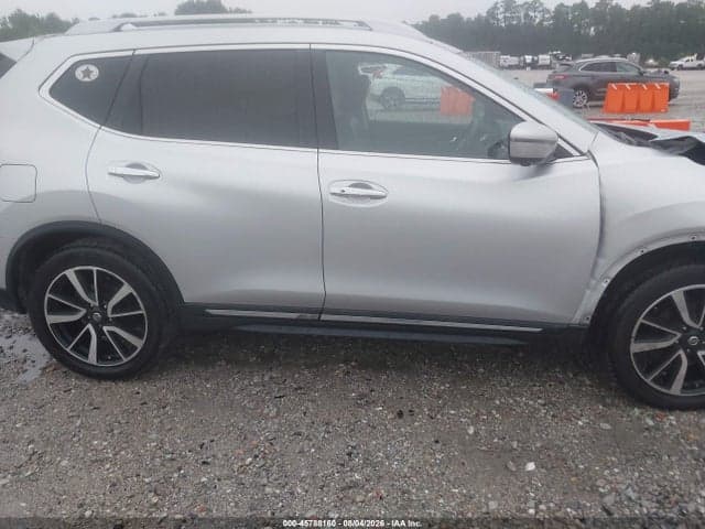 2019 NISSAN ROGUE SL 13