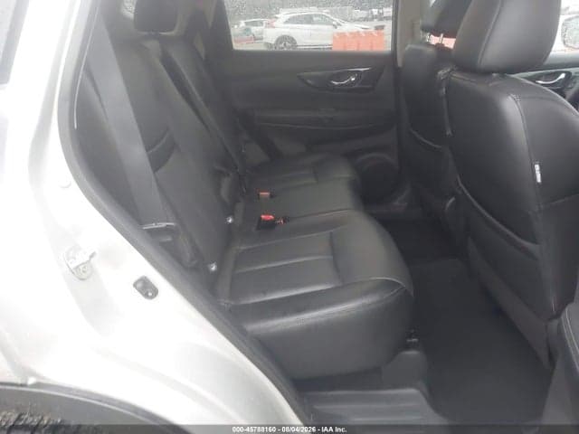 2019 NISSAN ROGUE SL 8