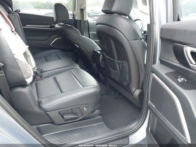 2025 KIA TELLURIDE LX 8