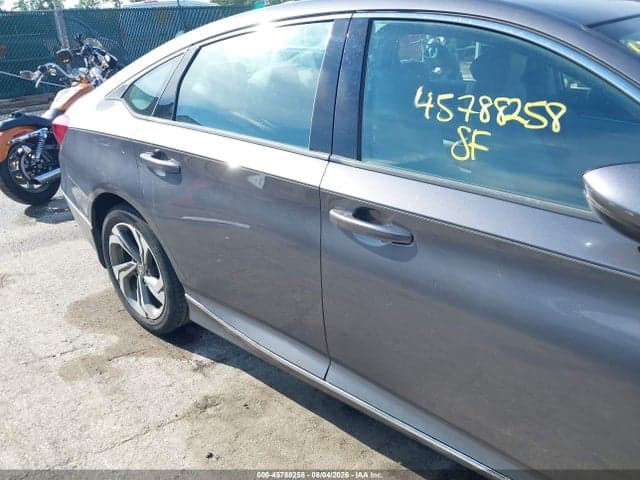 2018 HONDA ACCORD EX-L 2.0T 18
