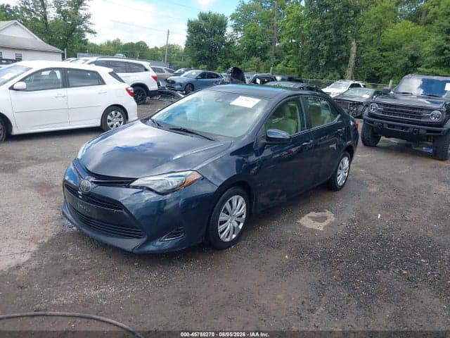 2018 TOYOTA COROLLA LE 2