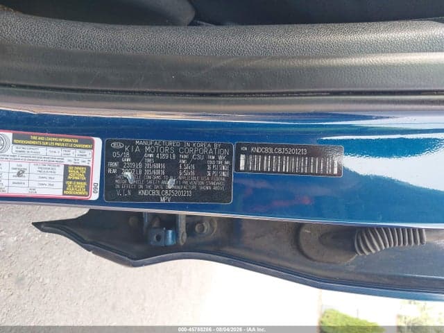 2018 KIA NIRO LX 9
