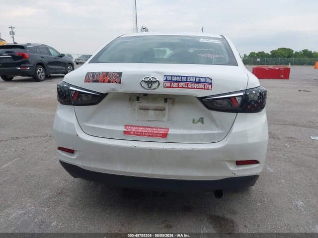 2018 TOYOTA YARIS IA 16