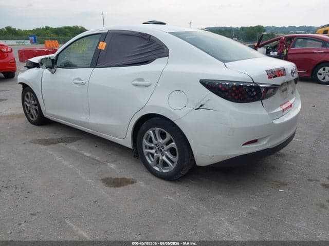2018 TOYOTA YARIS IA 3