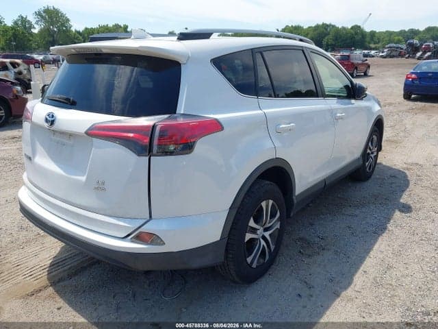2017 TOYOTA RAV4 LE 4