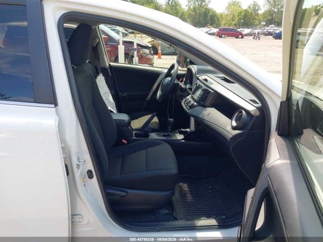 2017 TOYOTA RAV4 LE 5