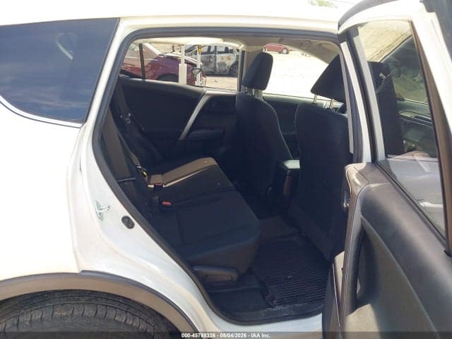 2017 TOYOTA RAV4 LE 8