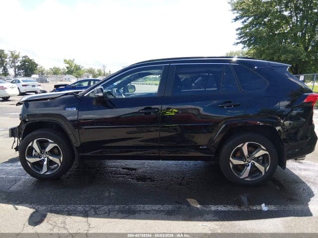 2024 TOYOTA RAV4 PRIME SE 14