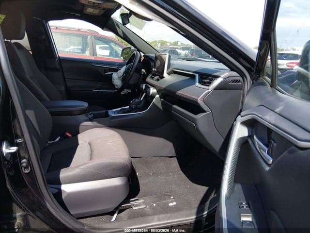 2024 TOYOTA RAV4 PRIME SE 5