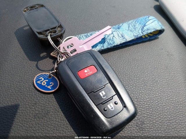 2019 TOYOTA RAV4 HYBRID XLE 11