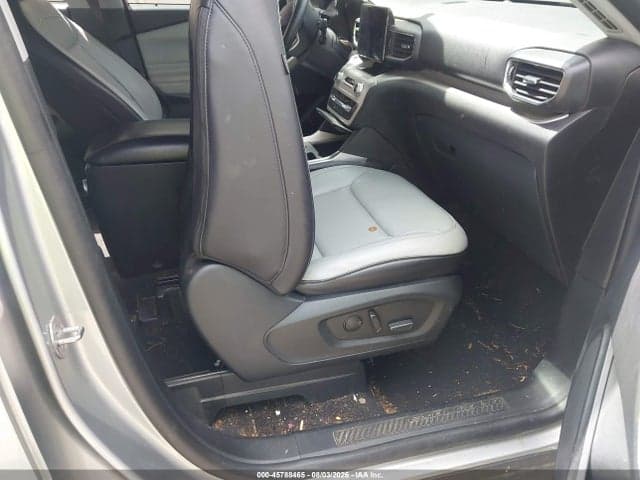 2021 FORD EXPLORER XLT 5
