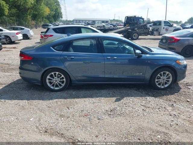 2019 FORD FUSION HYBRID SE 13