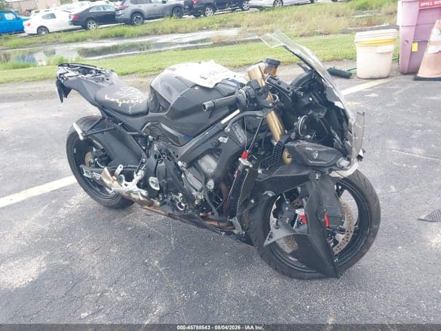 2026 BMW S 1000 RR 1
