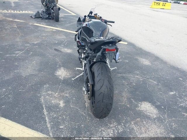 2026 BMW S 1000 RR 6