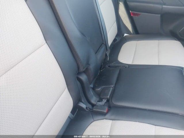 2021 FORD ESCAPE TITANIUM 8