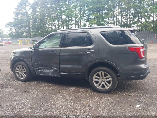 2018 FORD EXPLORER XLT 14
