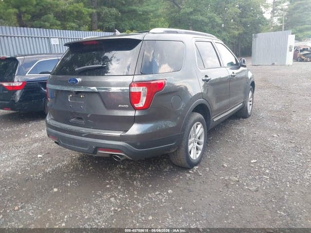 2018 FORD EXPLORER XLT 4