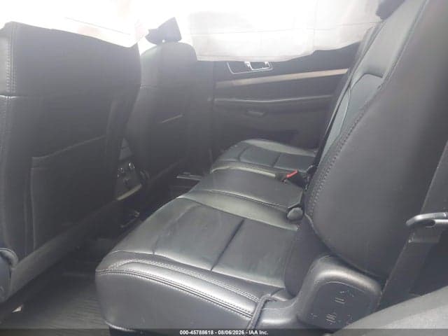 2018 FORD EXPLORER XLT 8