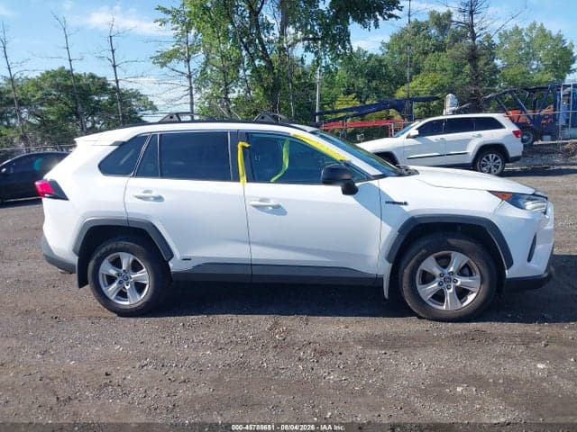2020 TOYOTA RAV4 HYBRID LE 13
