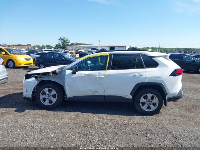 2020 TOYOTA RAV4 HYBRID LE 14
