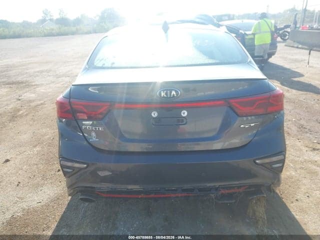 2021 KIA FORTE GT 17