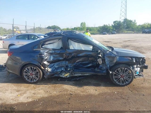 2021 KIA FORTE GT 6