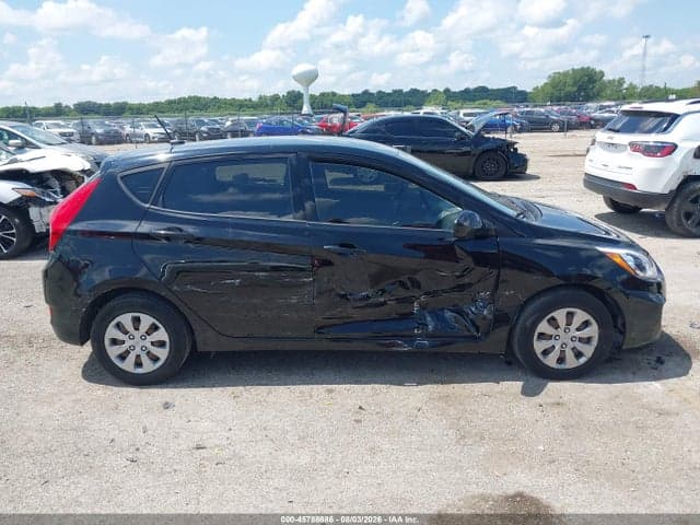 2017 HYUNDAI ACCENT SE 13
