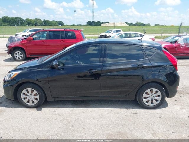 2017 HYUNDAI ACCENT SE 14