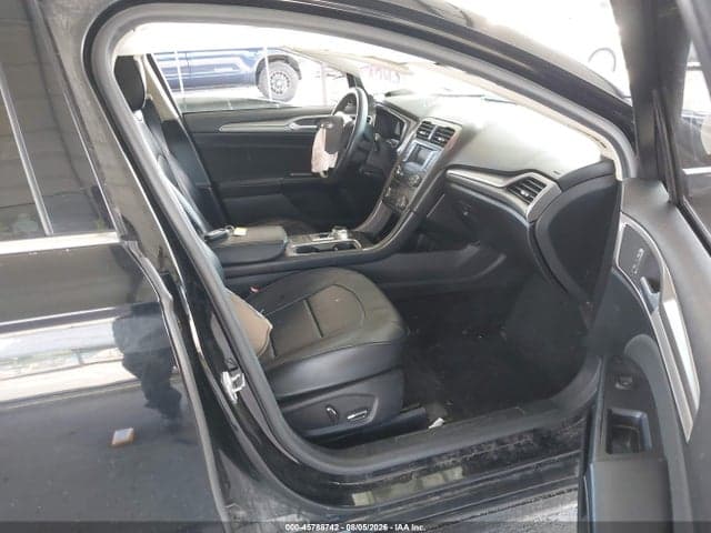 2017 FORD FUSION SE 5