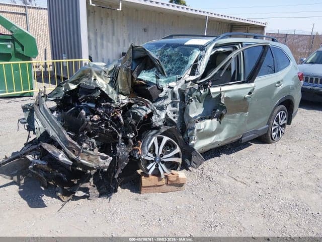 2021 SUBARU FORESTER LIMITED 2