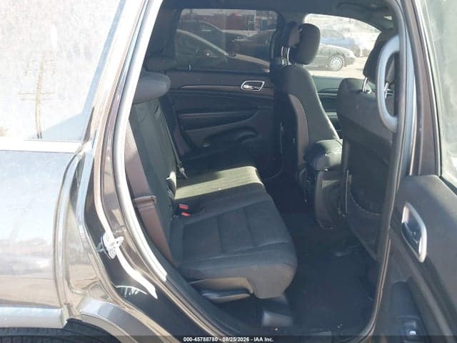 2020 JEEP GRAND CHEROKEE LAREDO E 4X2 8