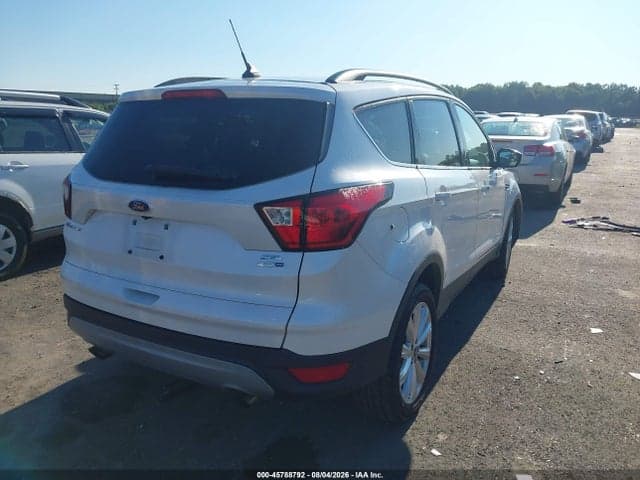 2019 FORD ESCAPE SEL 4