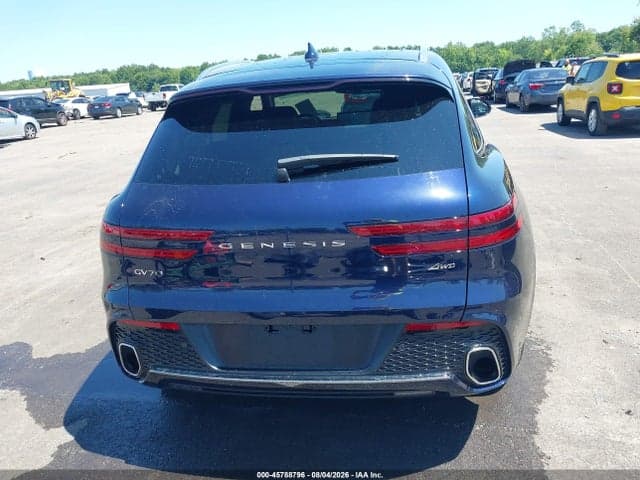 2025 GENESIS GV70 2.5T AWD 17