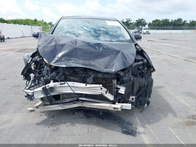 2018 TOYOTA PRIUS THREE 13