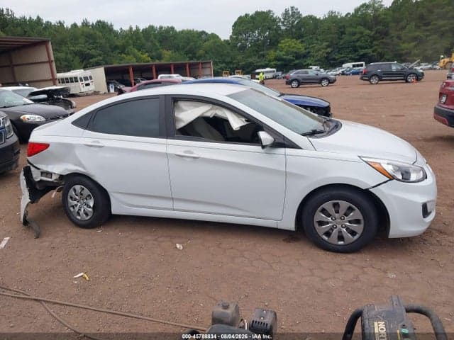 2017 HYUNDAI ACCENT SE 14