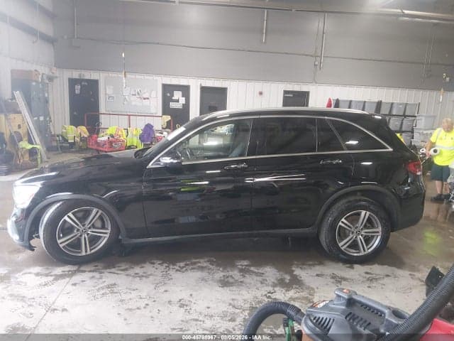 2021 MERCEDES-BENZ GLC 300 4MATIC SUV 15