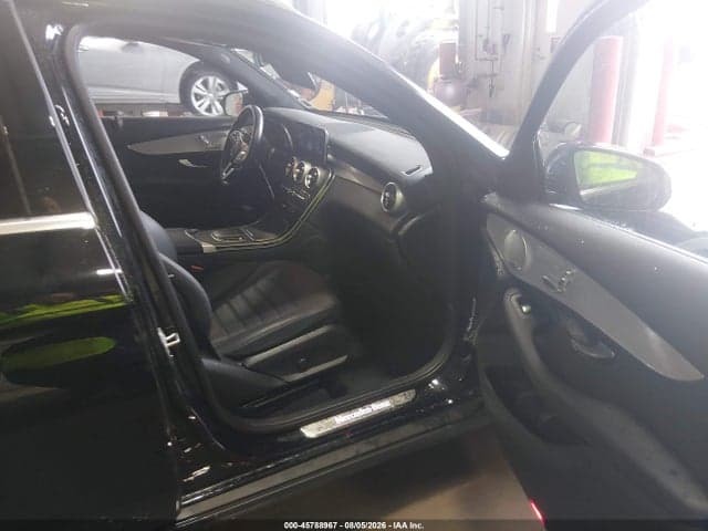 2021 MERCEDES-BENZ GLC 300 4MATIC SUV 5